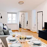 Casaviva - Lovely Trilo With Ac In Apartamento *